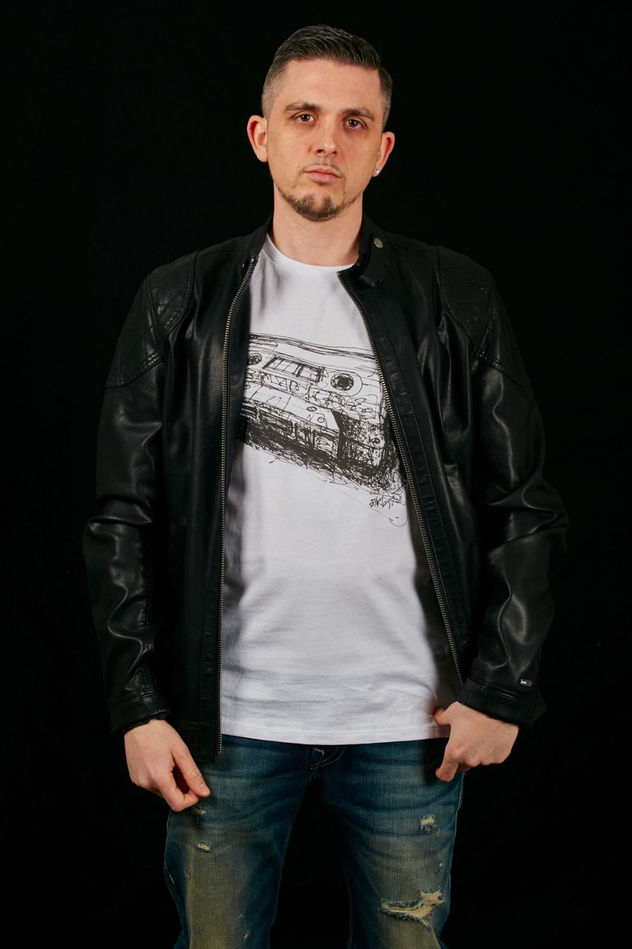 dj ker